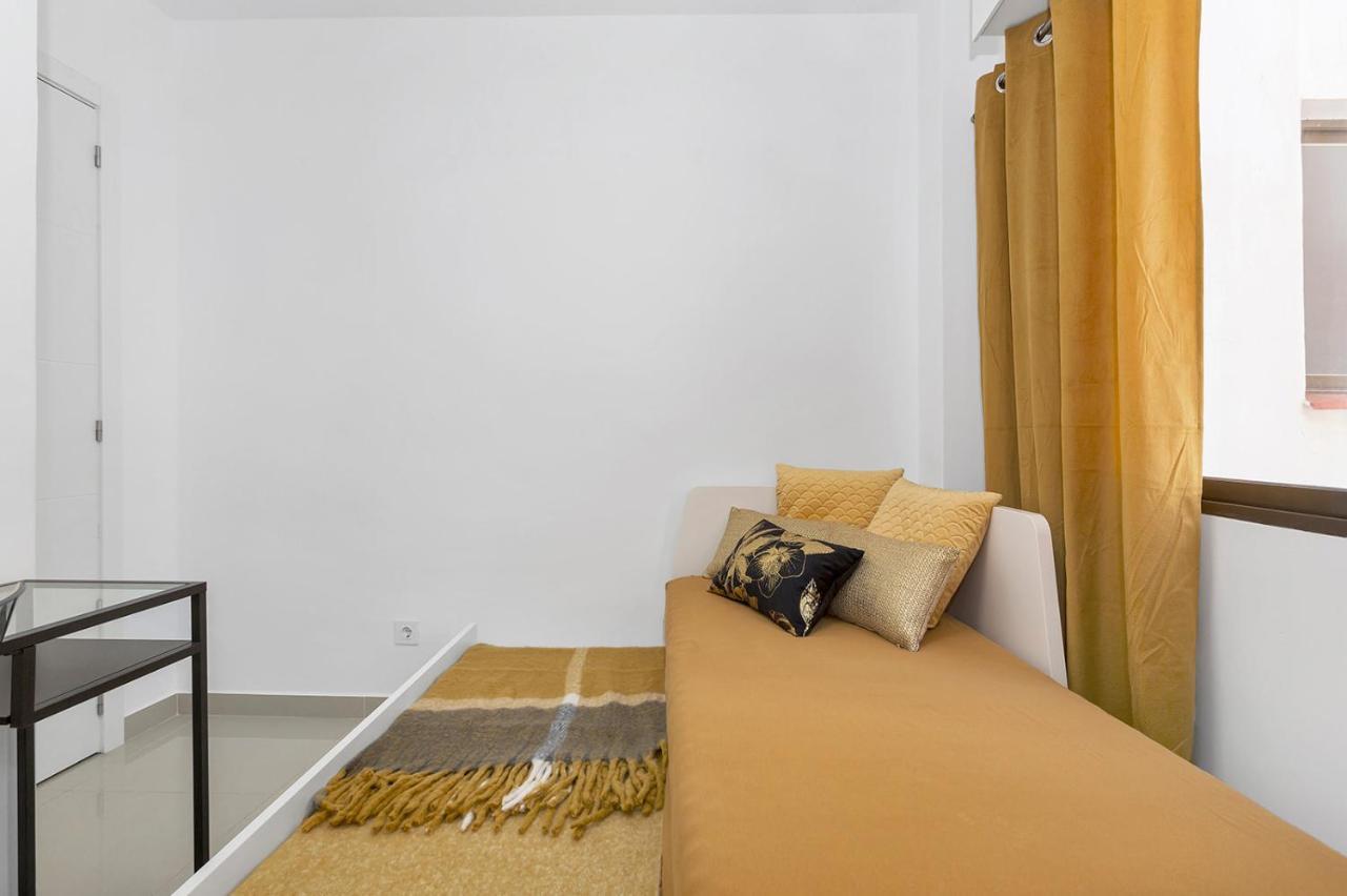 Reel Apartments- Walk To The Beach And Centre Torrevieja Exterior foto