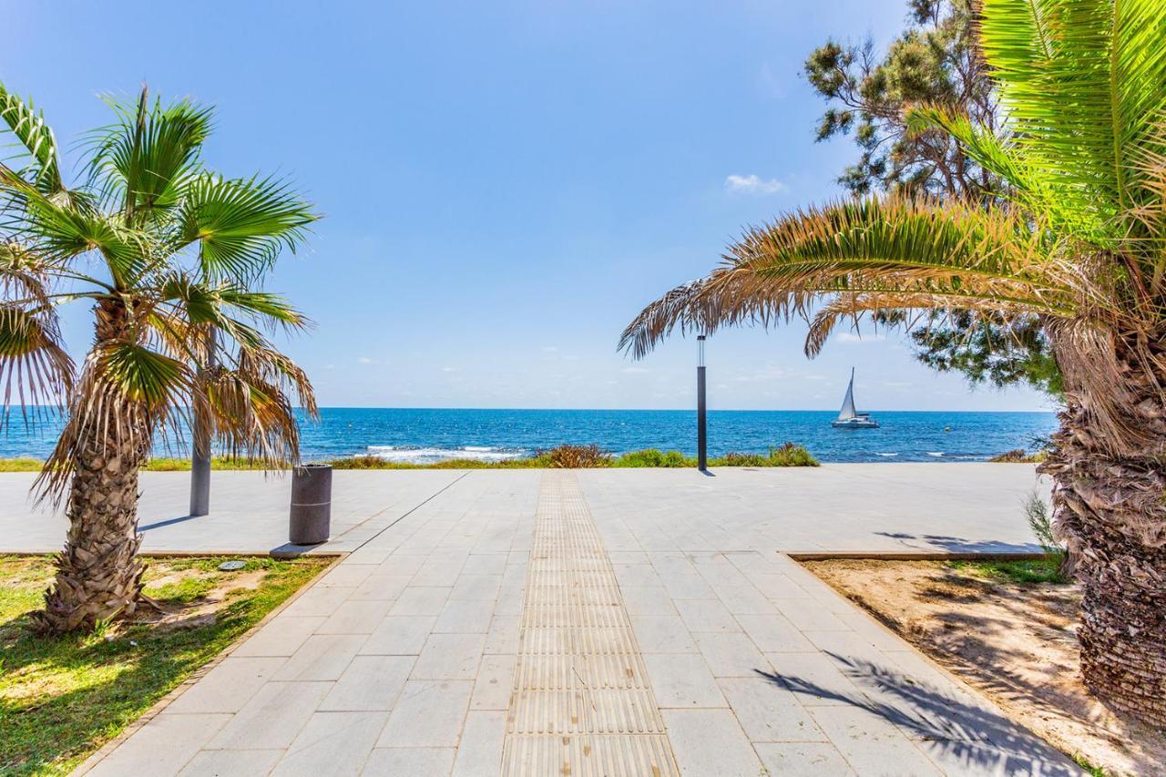 Reel Apartments- Walk To The Beach And Centre Torrevieja Exterior foto